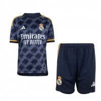 Real Madrid Udebane Trøje Børn 2023-24 Kortærmet (+ Korte bukser)